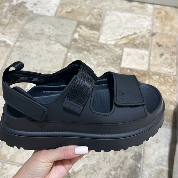 🎁 UGG Women's Goldenglow Sandals - Picture 12 of 13